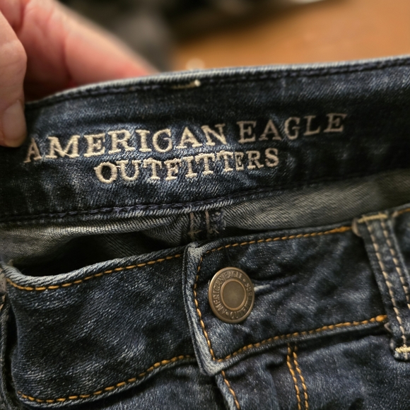 American Eagle Straight Super Stretch Jeans. Sz 14 Regular. Never Worn. No Tags. - Picture 3 of 8